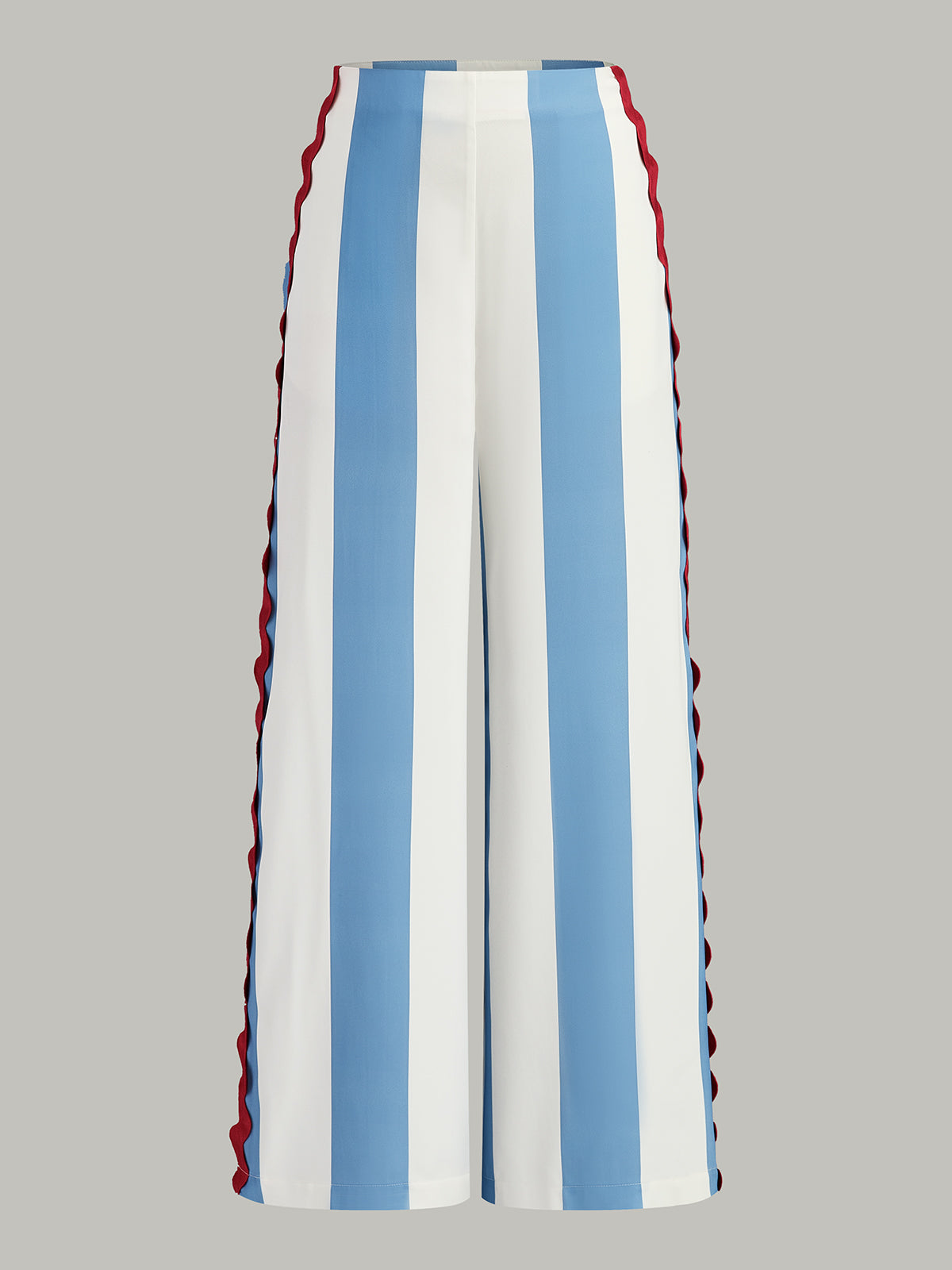 Gestreifte Hose mit Taschen
