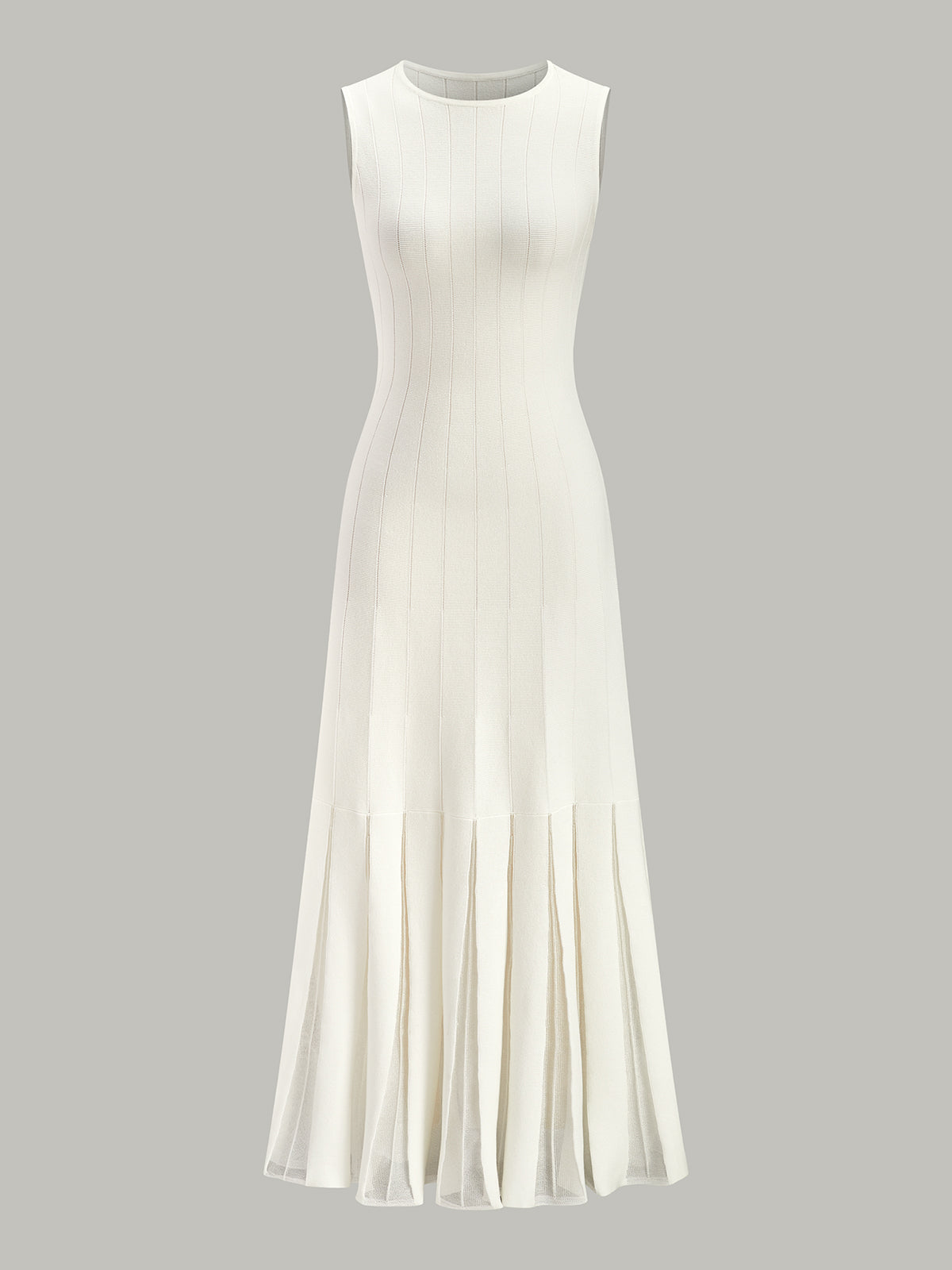 Halbtransparentes, ausgestelltes Netzkleid ohne Gürtel