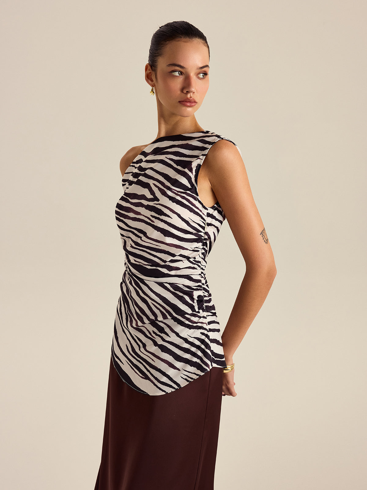 Haut à épaules dénudées imprimé zèbre