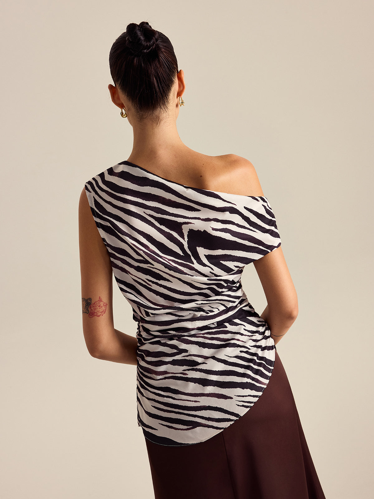 Haut à épaules dénudées imprimé zèbre