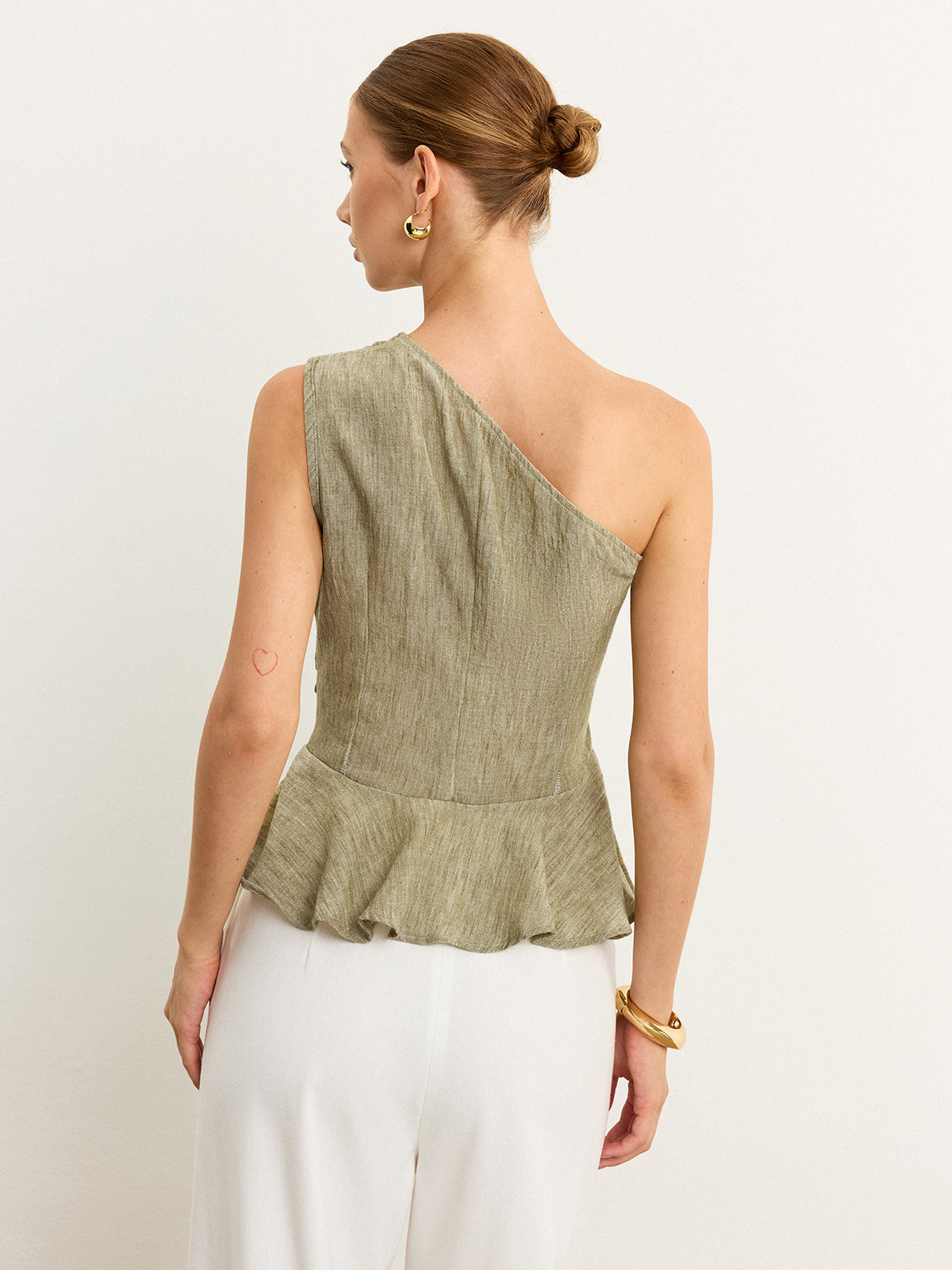 Asymmetrisches One-Shoulder-Top mit Rüschensaum