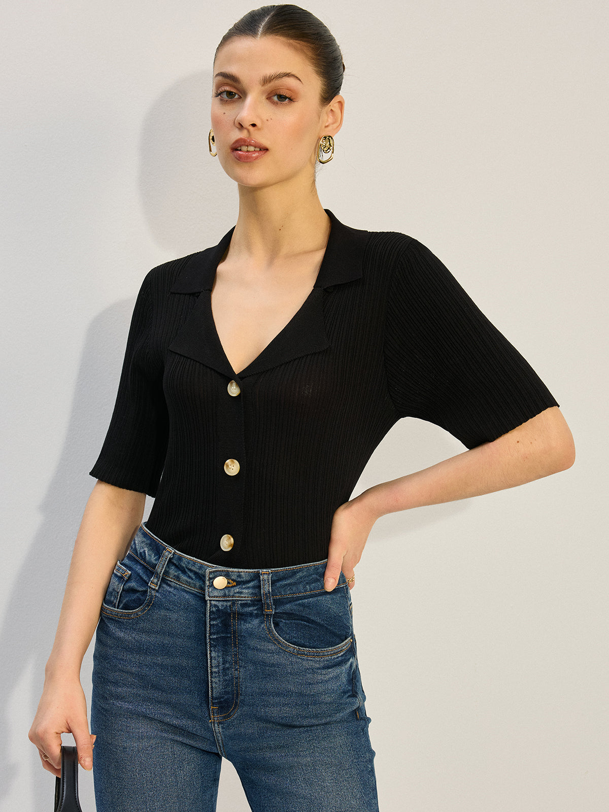 Strickbluse mit Knöpfen