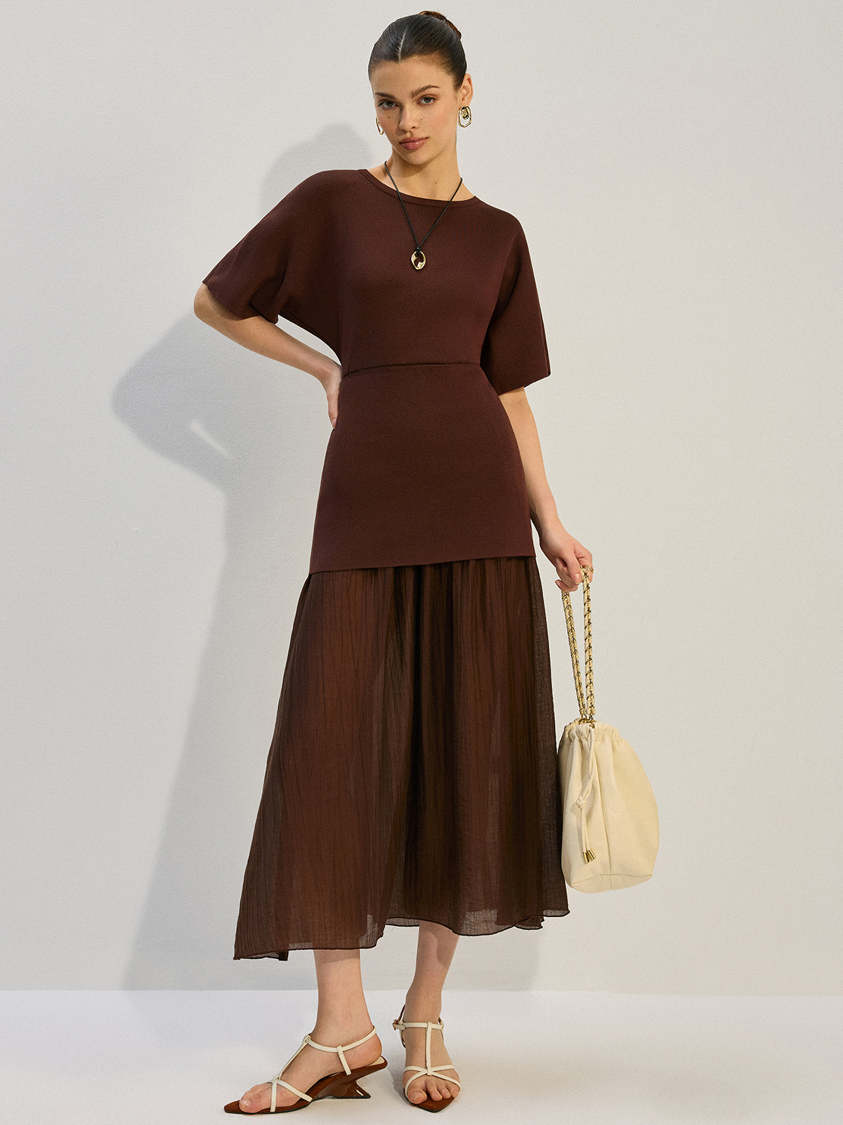 Robe longue à empiècements transparents