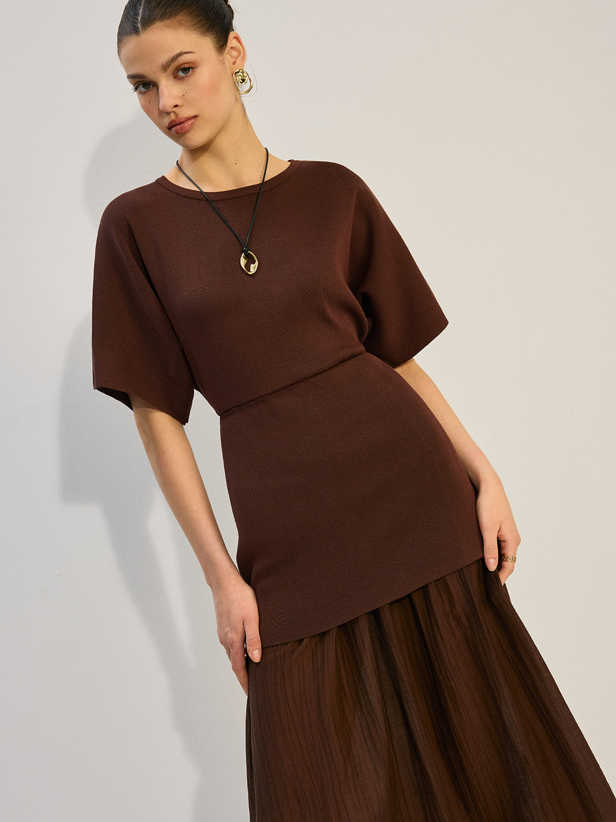 Robe longue à empiècements transparents