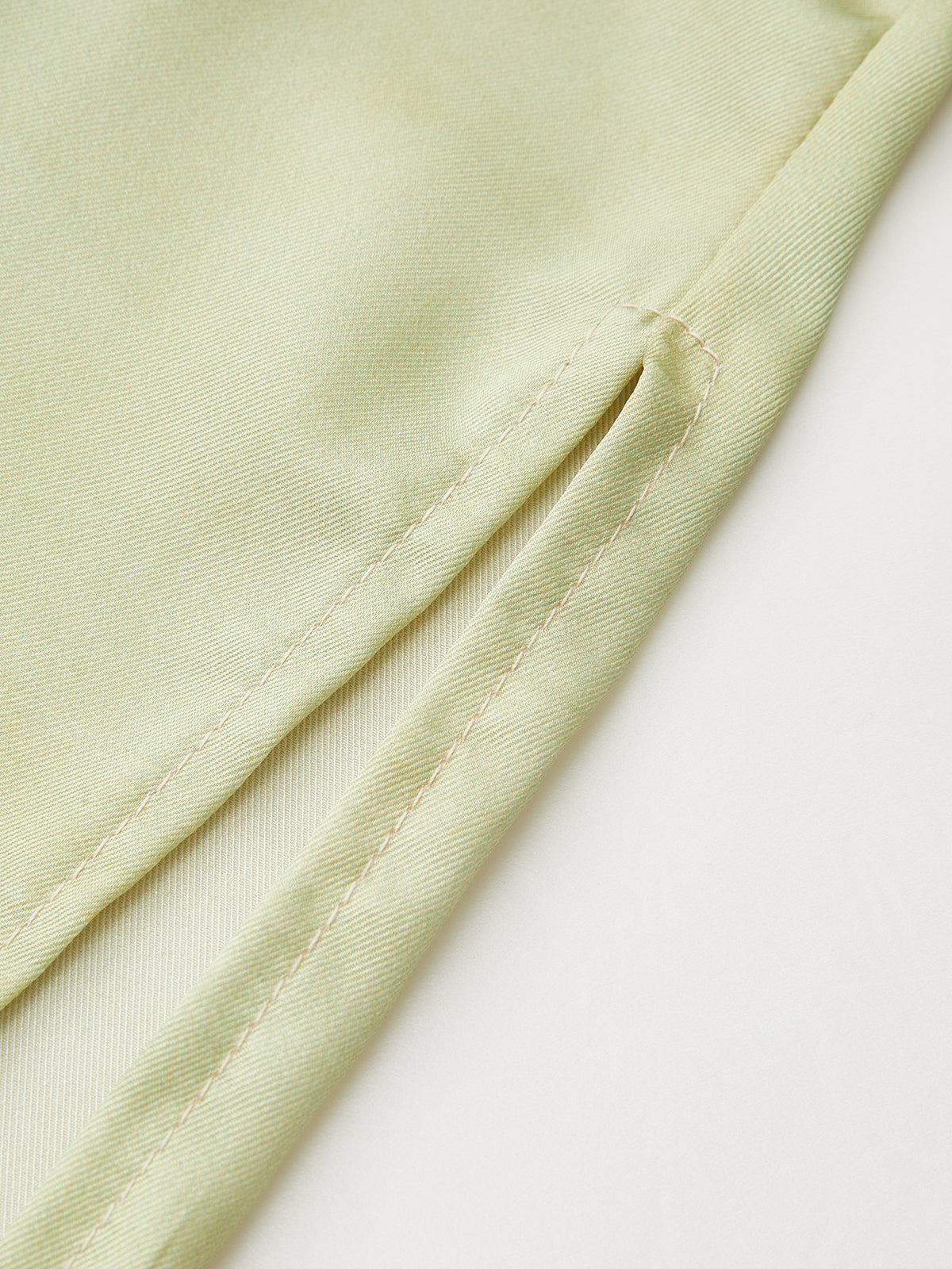 Kurzärmeliges Maxikleid mit Farbverlauf und taillierter Silhouette