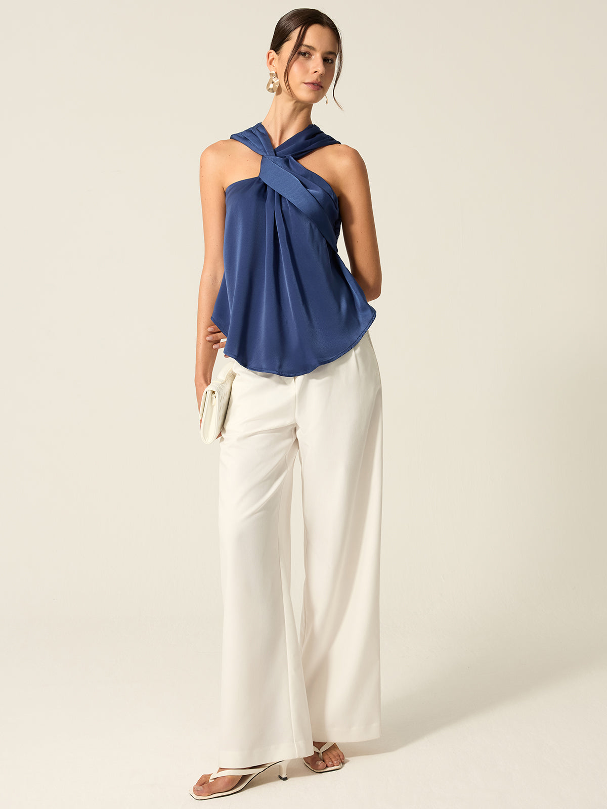 Satin-Tanktop mit gedrehter Vorderseite