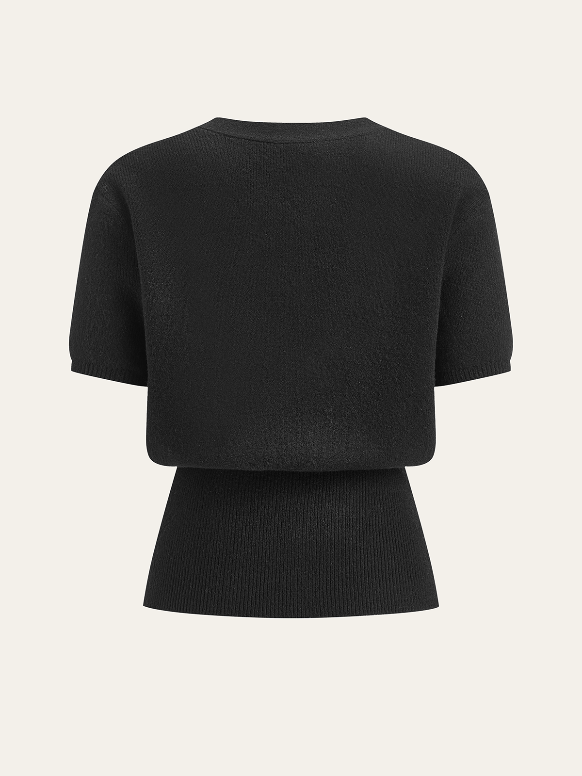 Pullover mit V-Ausschnitt und Metallknöpfen