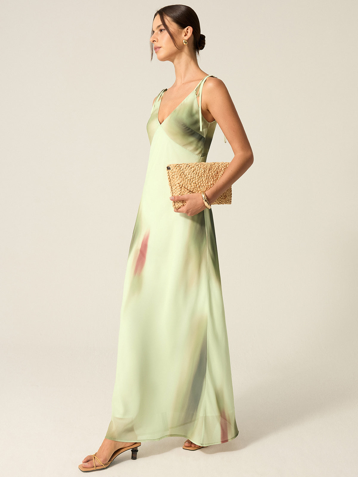 Robe longue imprimée col en V