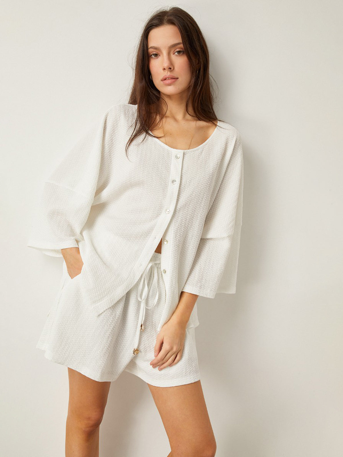 Ensemble short ample boutonné