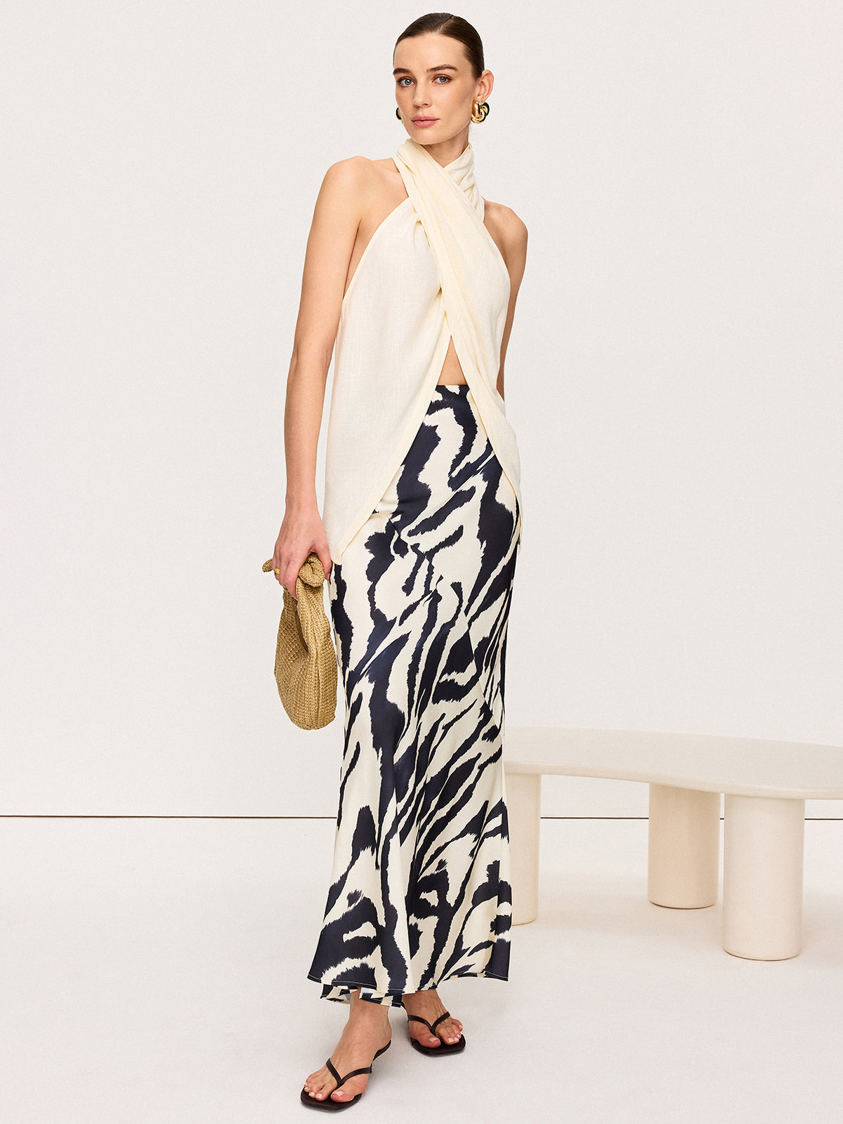 Haut cache-cœur semi-transparent à col halter croisé