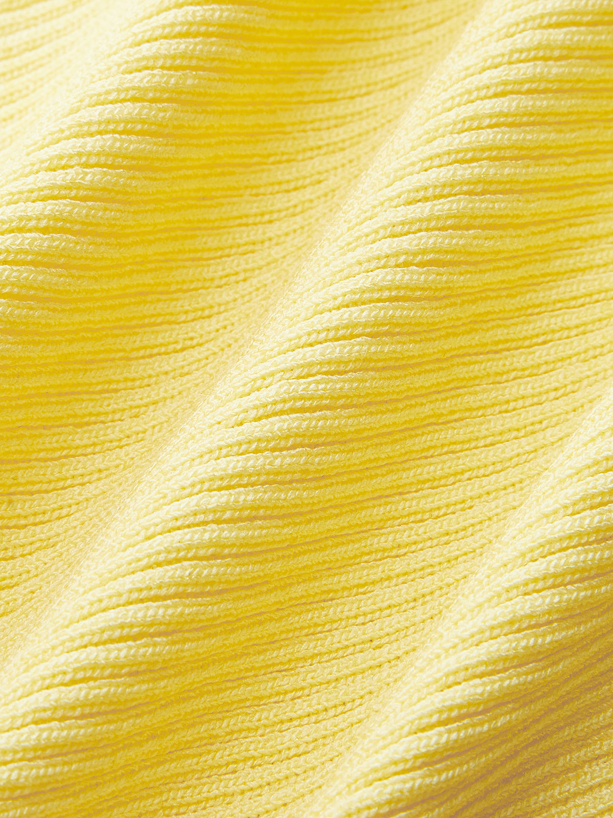 Haut court dos nu en maille côtelée