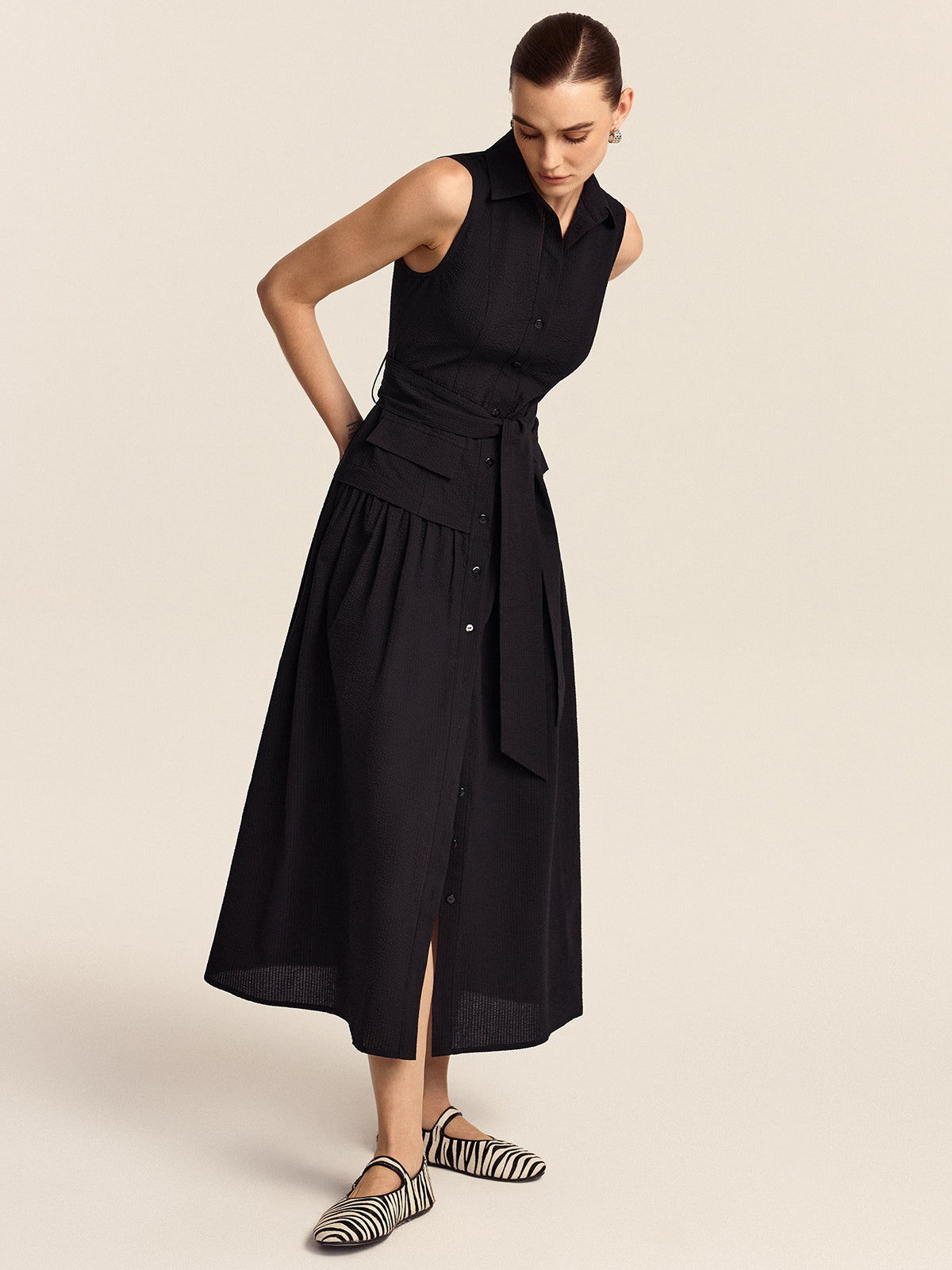 Robe midi boutonnée avec ceinture