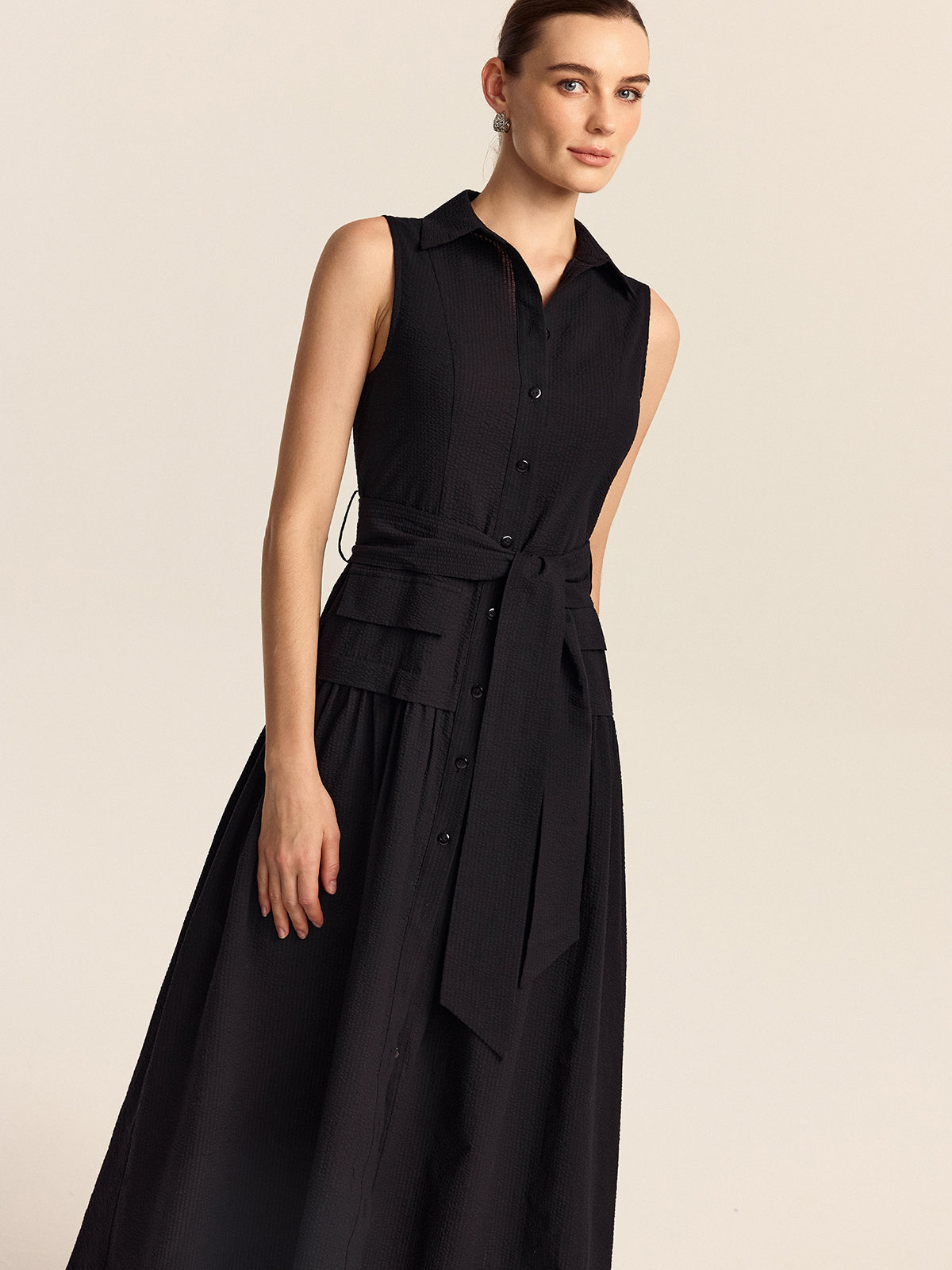Midi-Kleid mit Knopfleiste und Gürtel