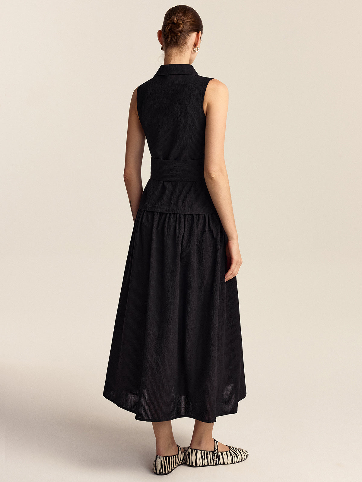 Midi-Kleid mit Knopfleiste und Gürtel