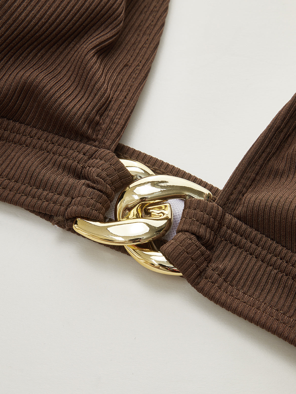 Bikini-Set mit Metallverzierung