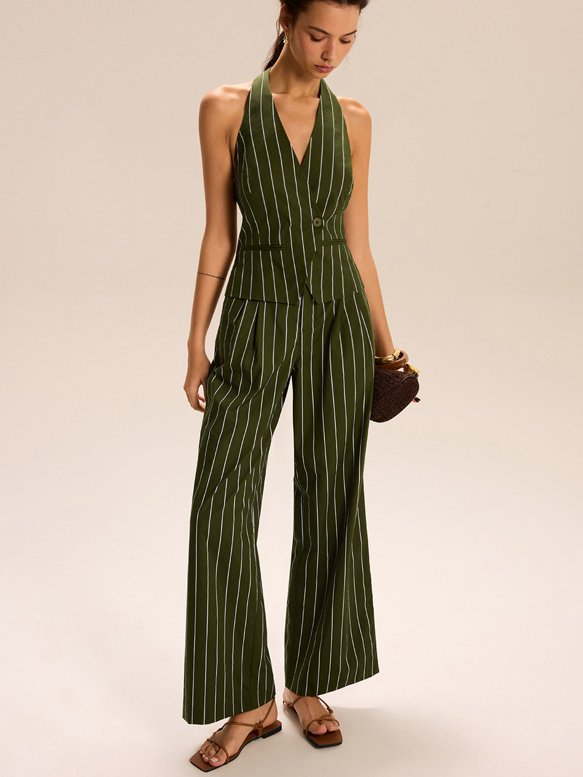 Gestreiftes Neckholder-Top und weite Hose Set