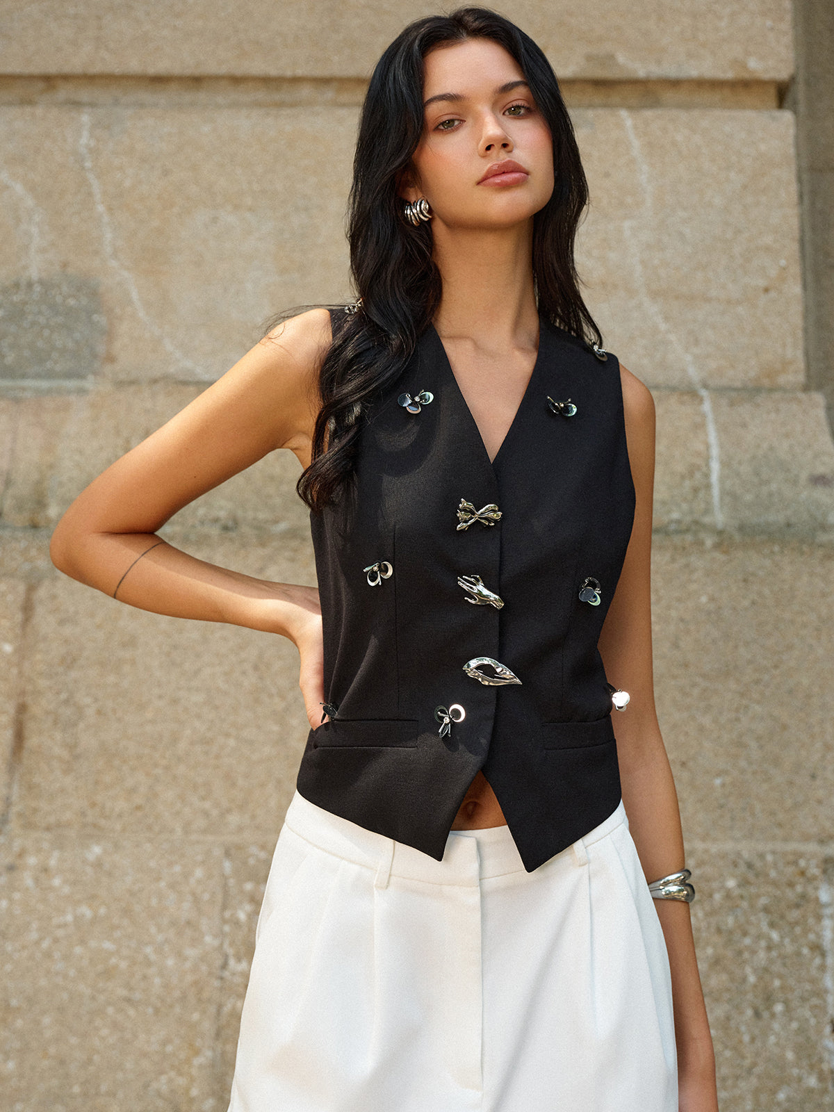 Gilet Décor Métal Col V