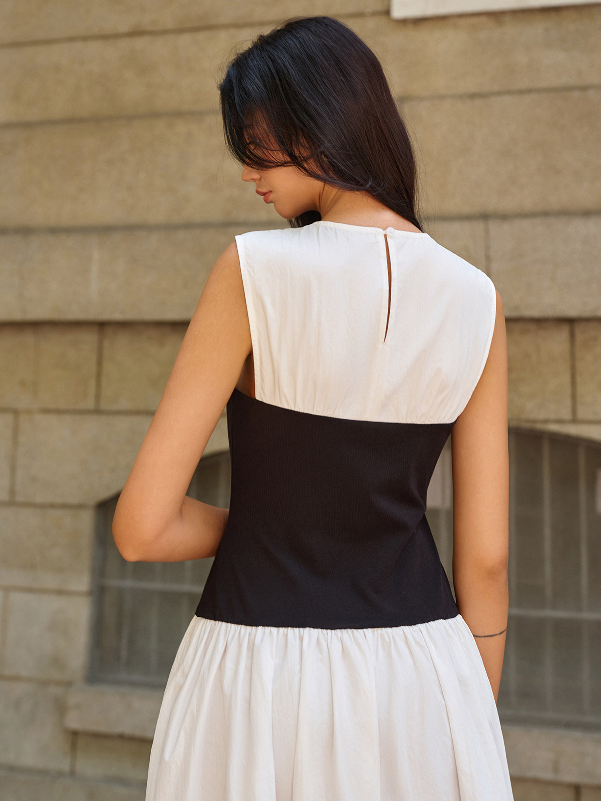 Robe longue sans manches color block