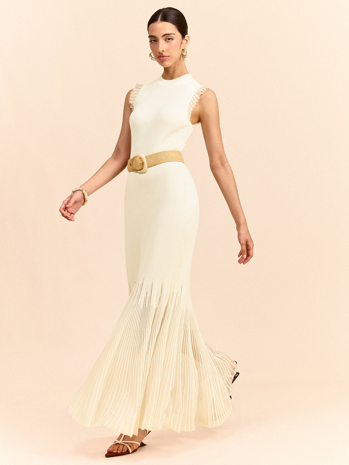 Robe longue en maille avec volants et empiècements en tulle