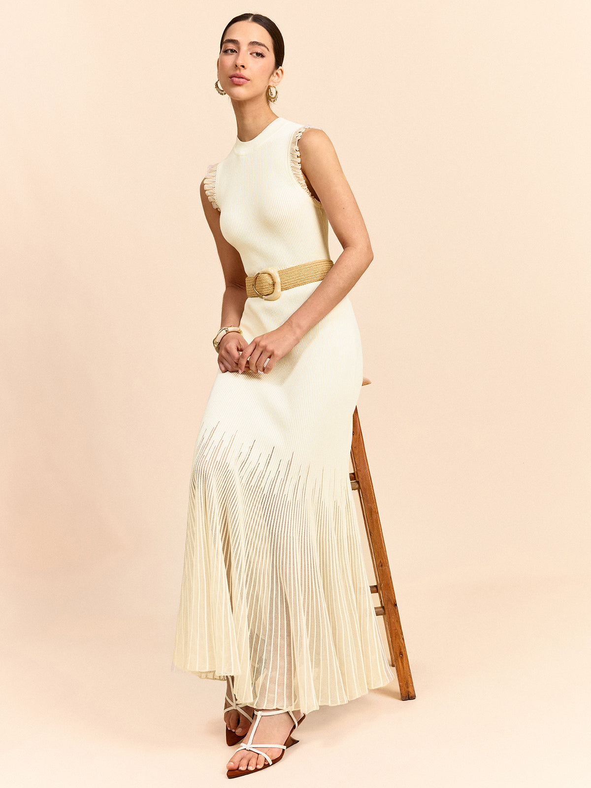 Robe longue en maille avec volants et empiècements en tulle
