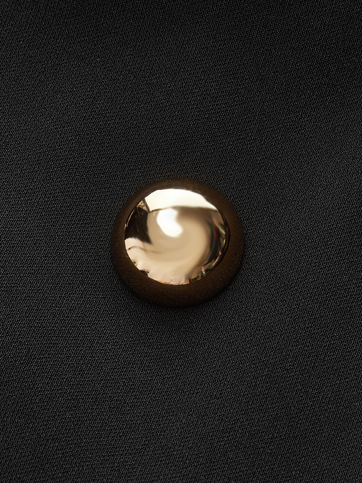 Asymmetrischer Metalldekor-Rock