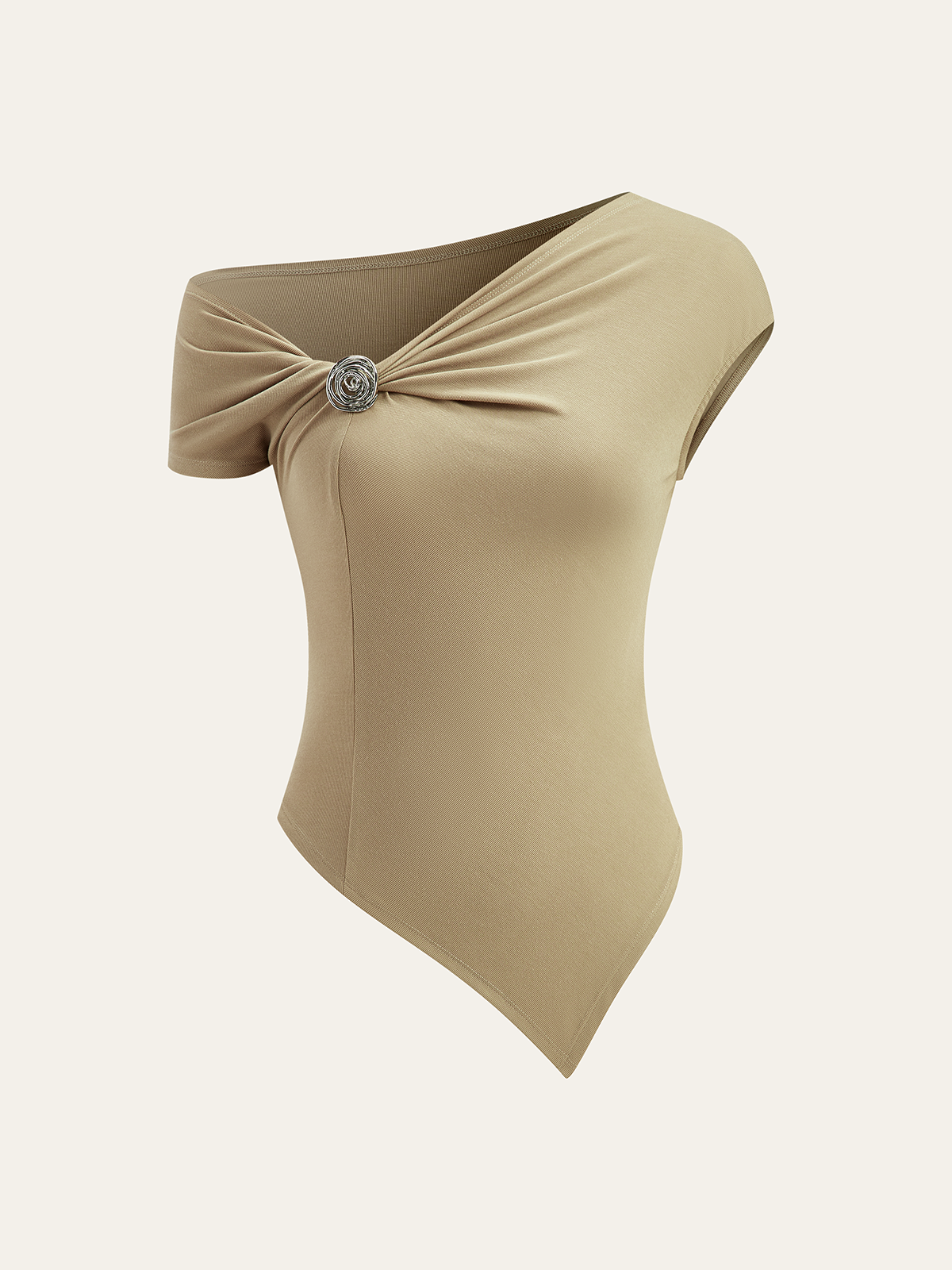 Haut asymétrique à épaules dénudées