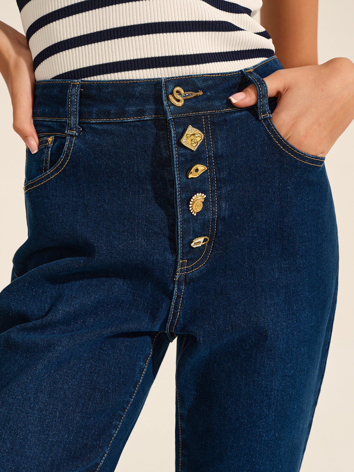Denim Metallverzierung Schlaghose