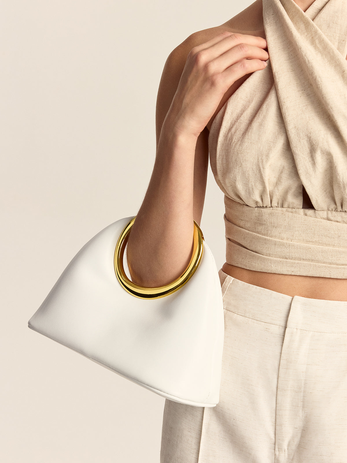 Metal Circular Handle Tote Bag