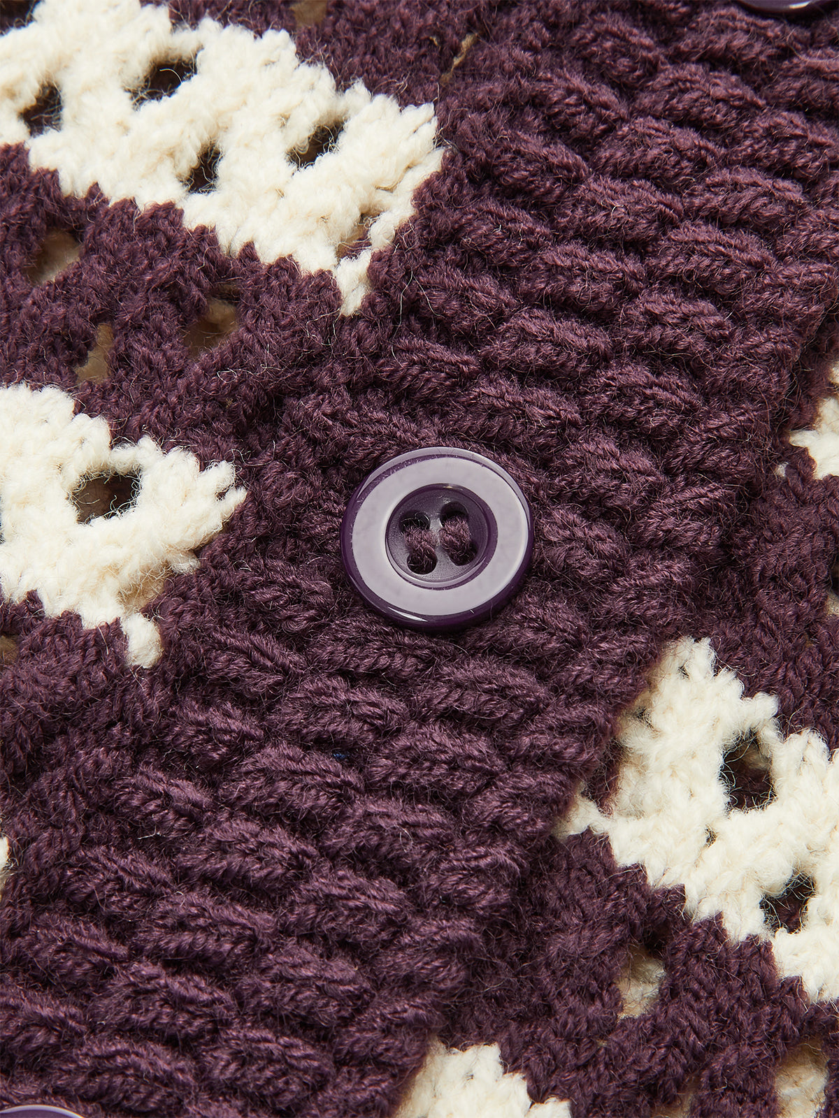 Gestreifte Häkelstrickjacke