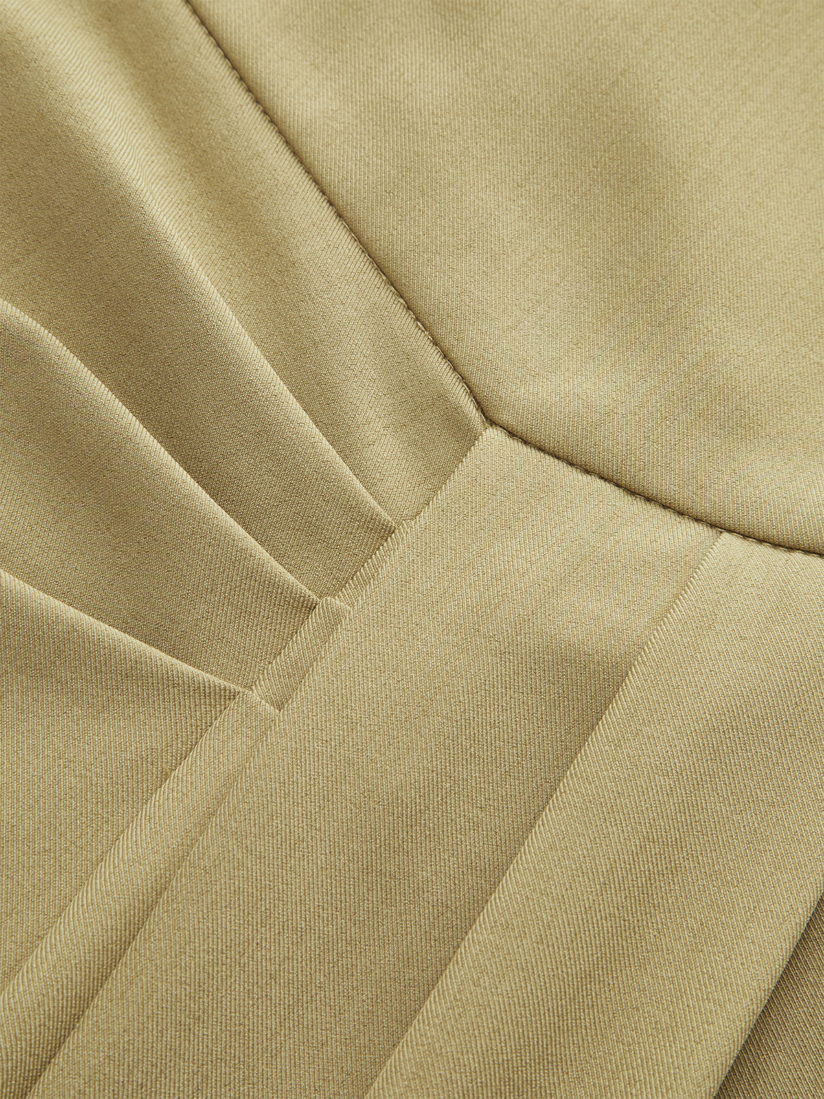 Asymmetrische geraffte Hose mit mittlerer Bundhöhe