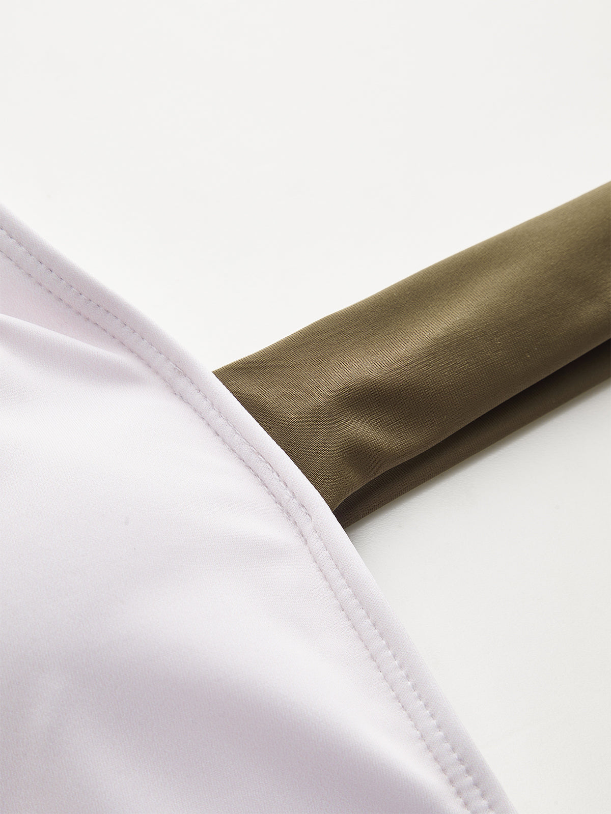 Bikini-Oberteil mit Farbblockstreifen