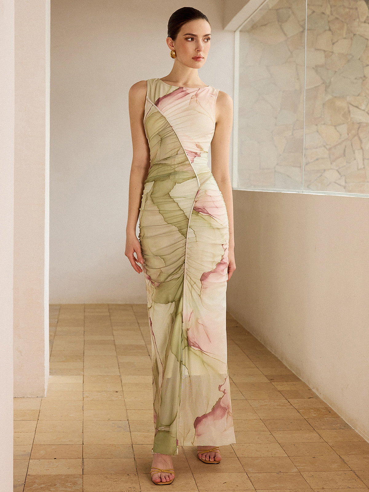 Bedrucktes, halbtransparentes Mesh-Maxikleid