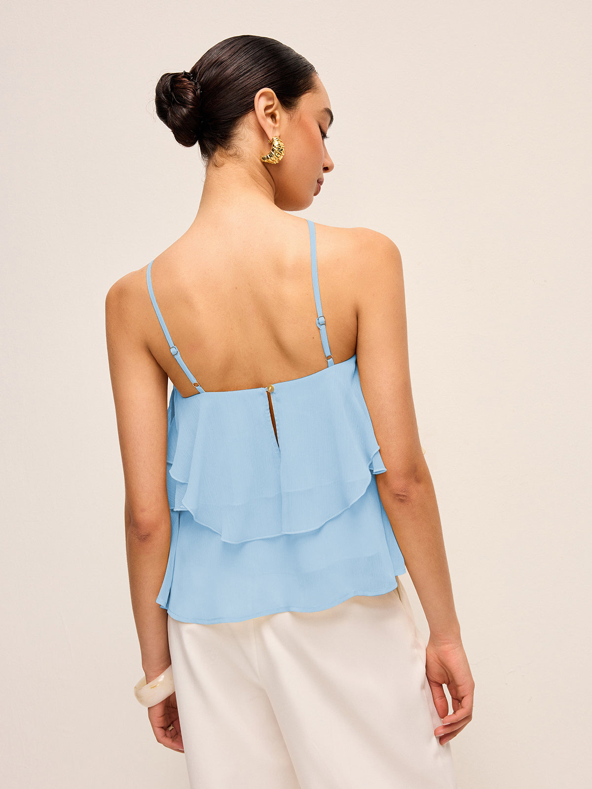 Haut dos nu à volants fleuris