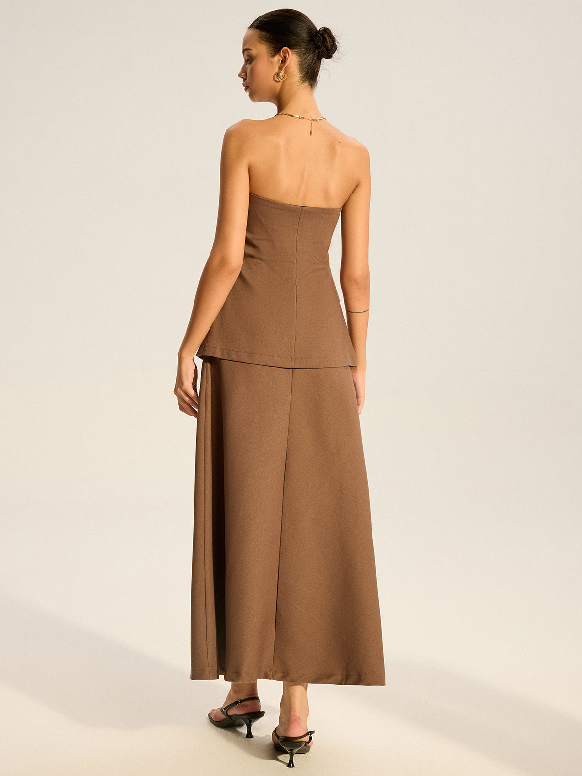 Trägerloses, mehrlagiges Maxikleid