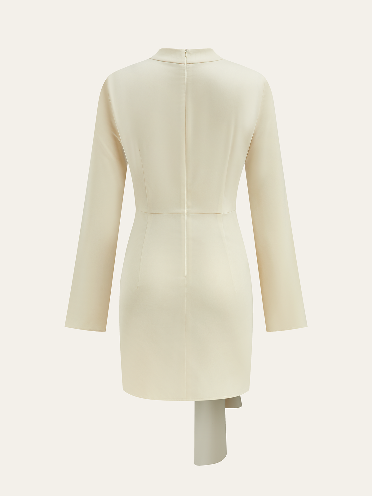 Robe à col bénitier et taille nouée