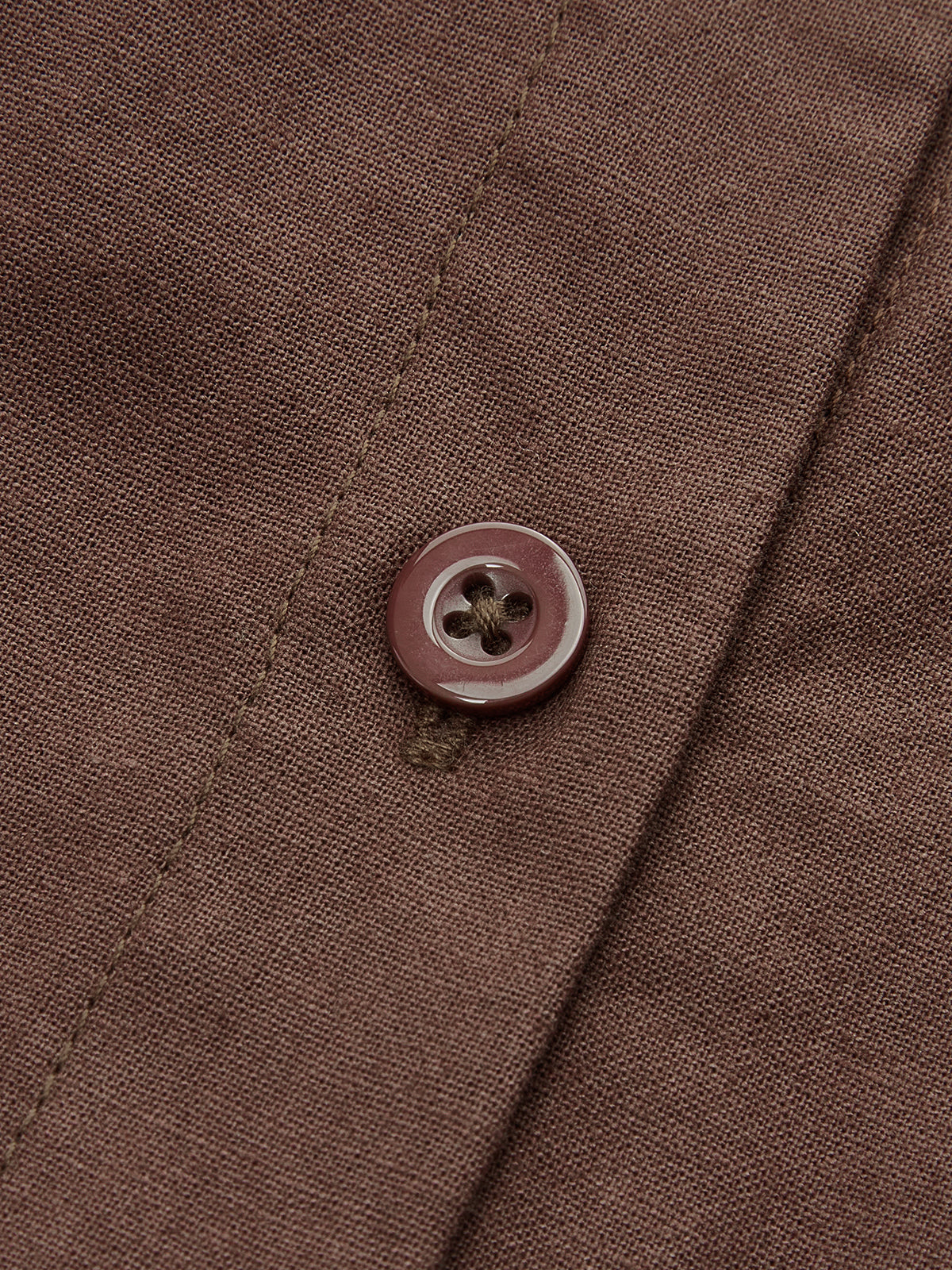 Robe chemise plissée boutonnée sur le devant