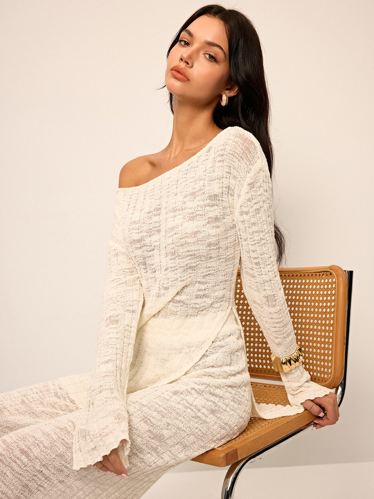 Ensemble top en maille transparente à épaules dénudées et pantalon évasé