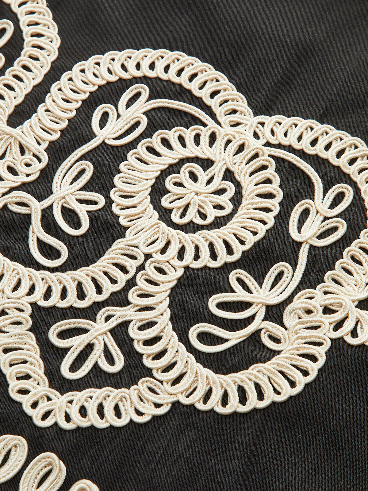 Robe mini sans manches brodée