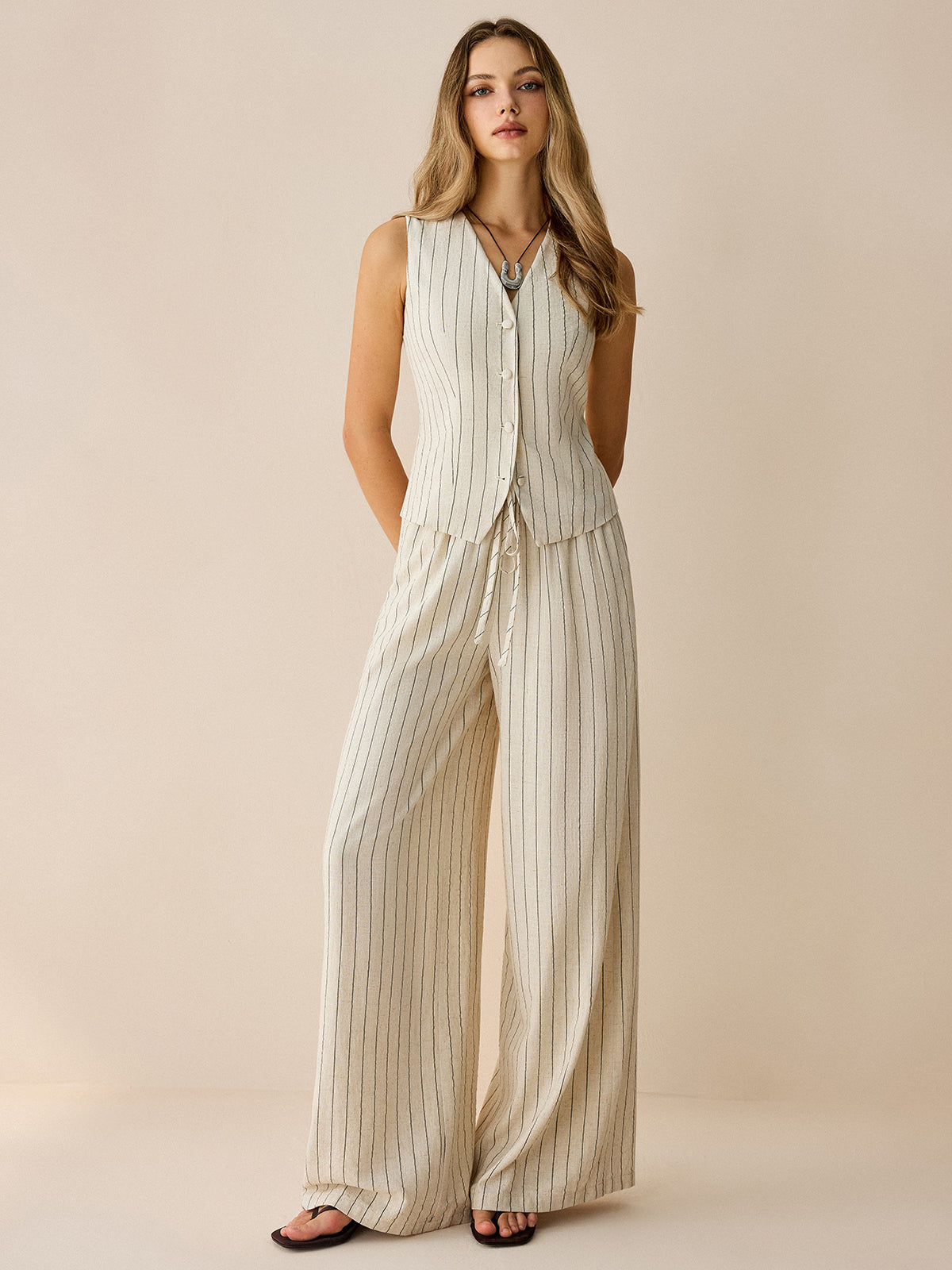 Ensemble débardeur et pantalon rayés