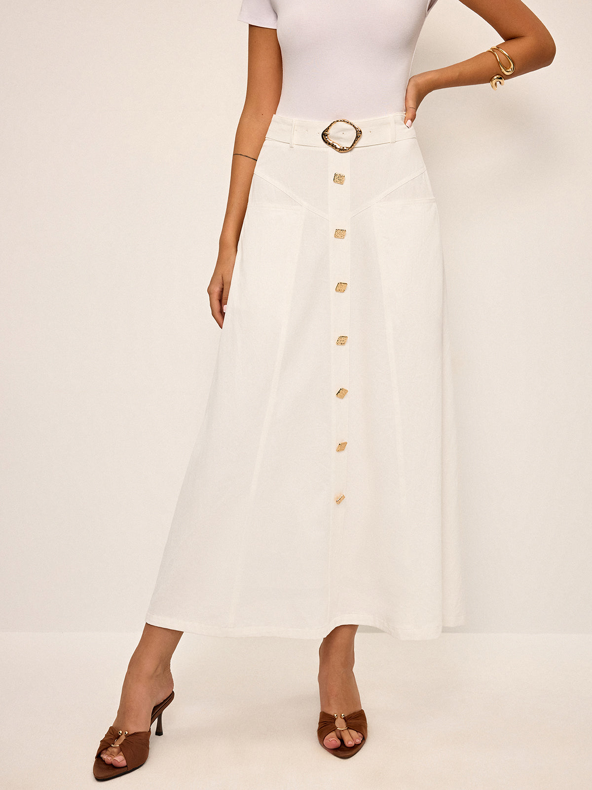 Jupe midi boutonnée en coton avec ceinture