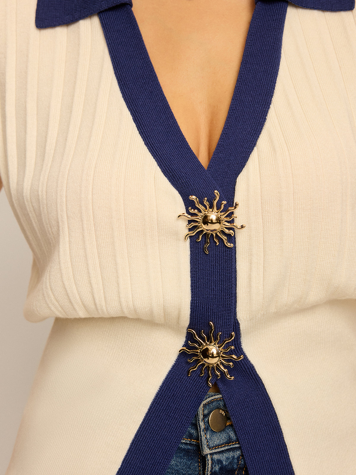 Two-Tone Collared Knit Vest