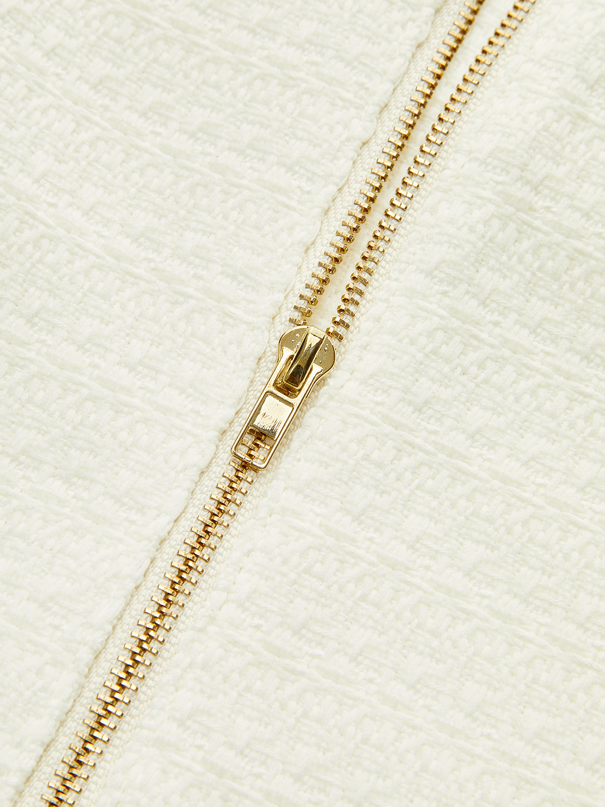 Combinaison zippée texturée avec ceinture