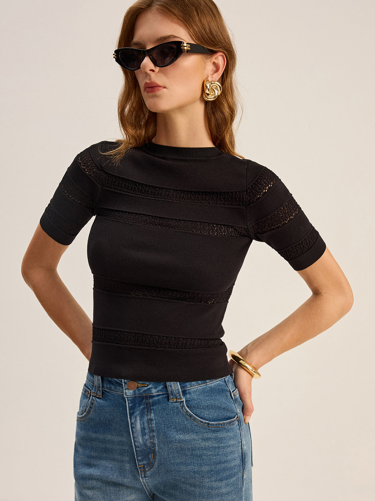 Stricktop mit Häkeldetails