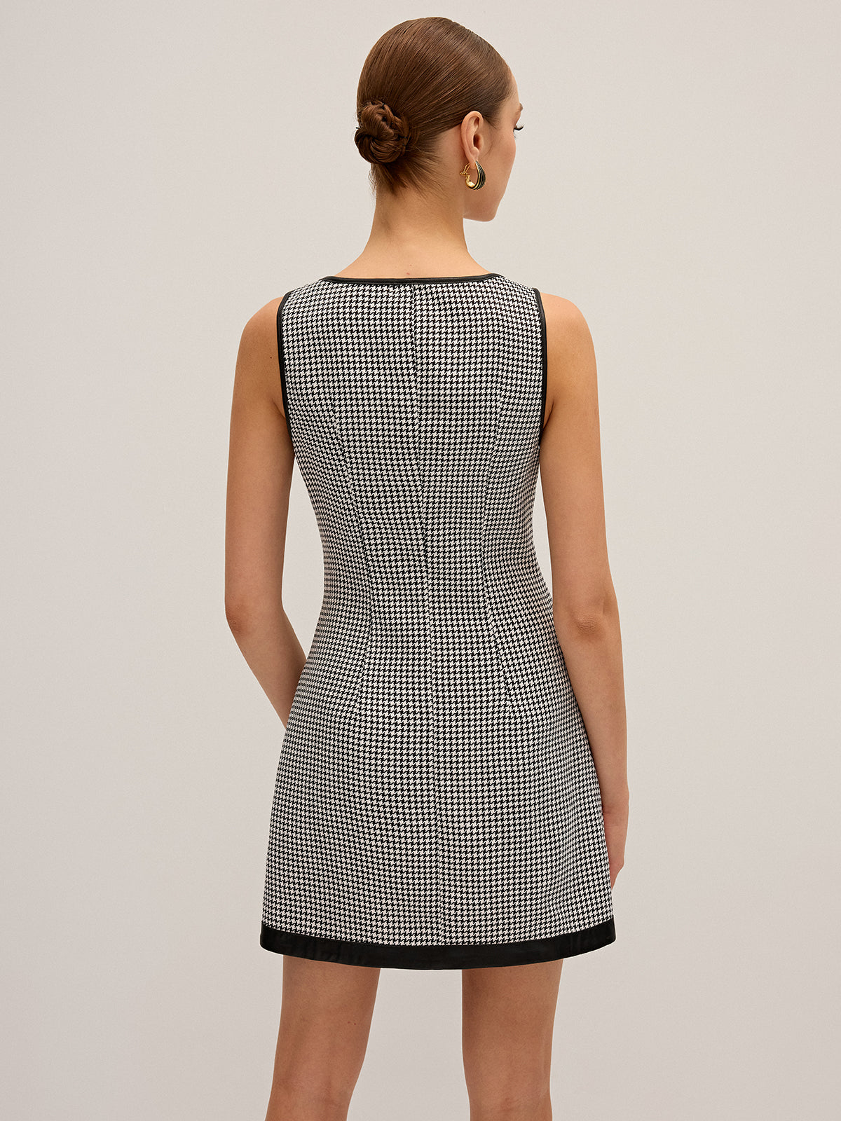Mini-Kleid aus Hahnentritt mit PU-Lederbesatz