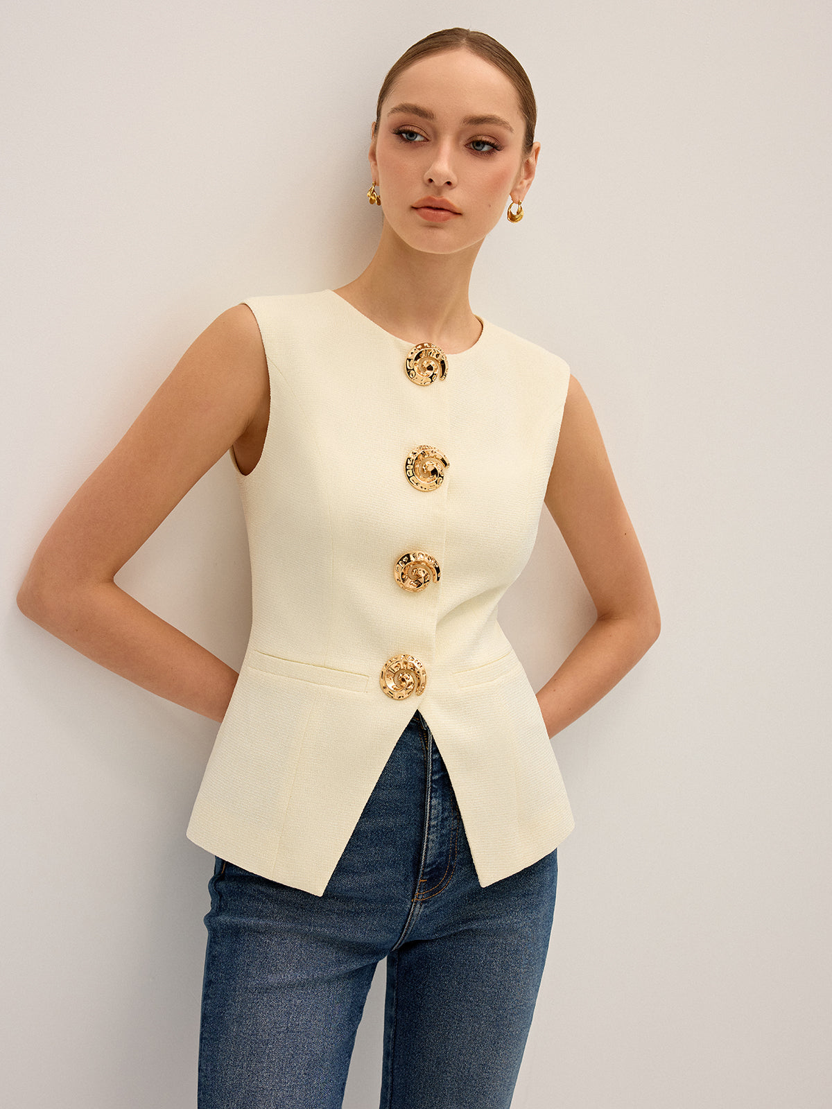 Metal Detail Sleeveless Vest