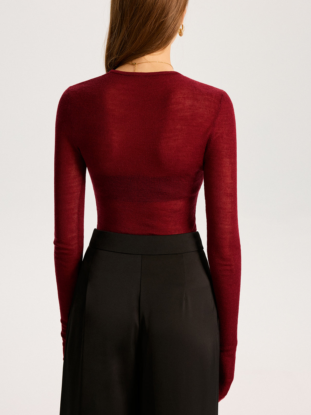 Haut en maille semi-transparent en mélange de laine à manches longues