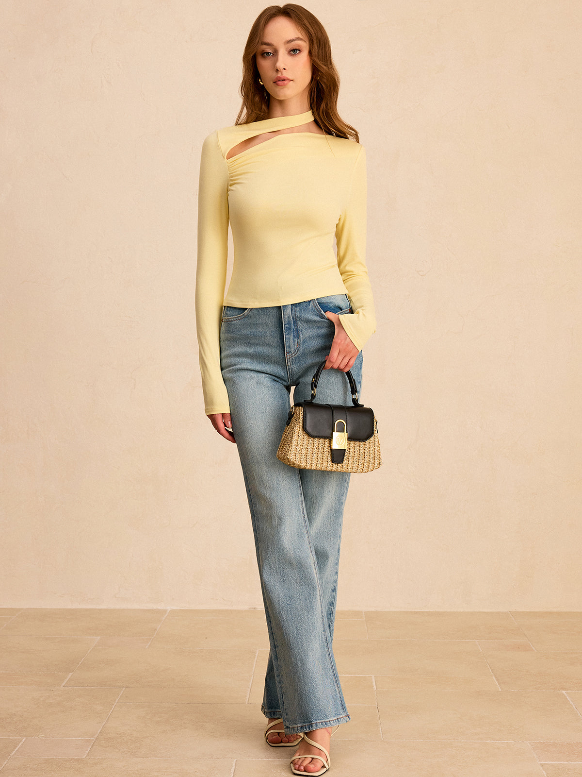 Chemisier asymétrique à manches longues froncées et découpes