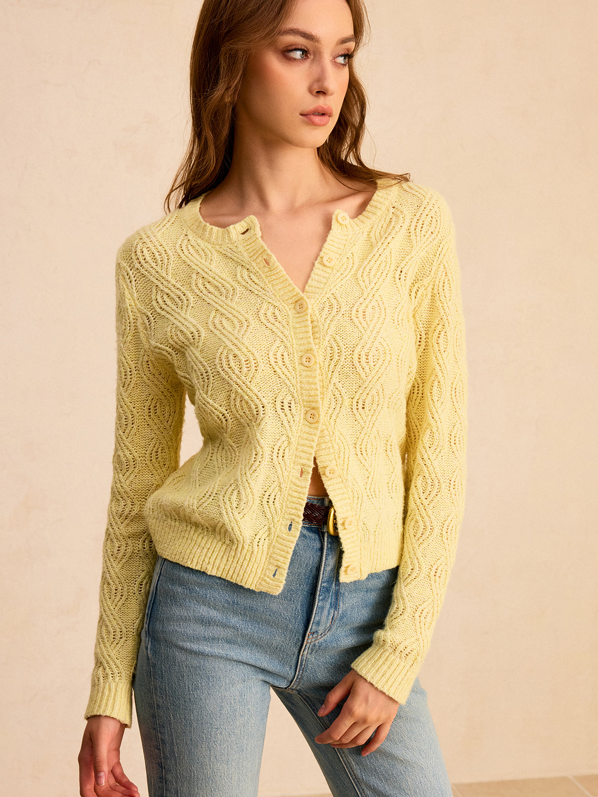 Zopfmuster-Strickjacke mit Knopfleiste
