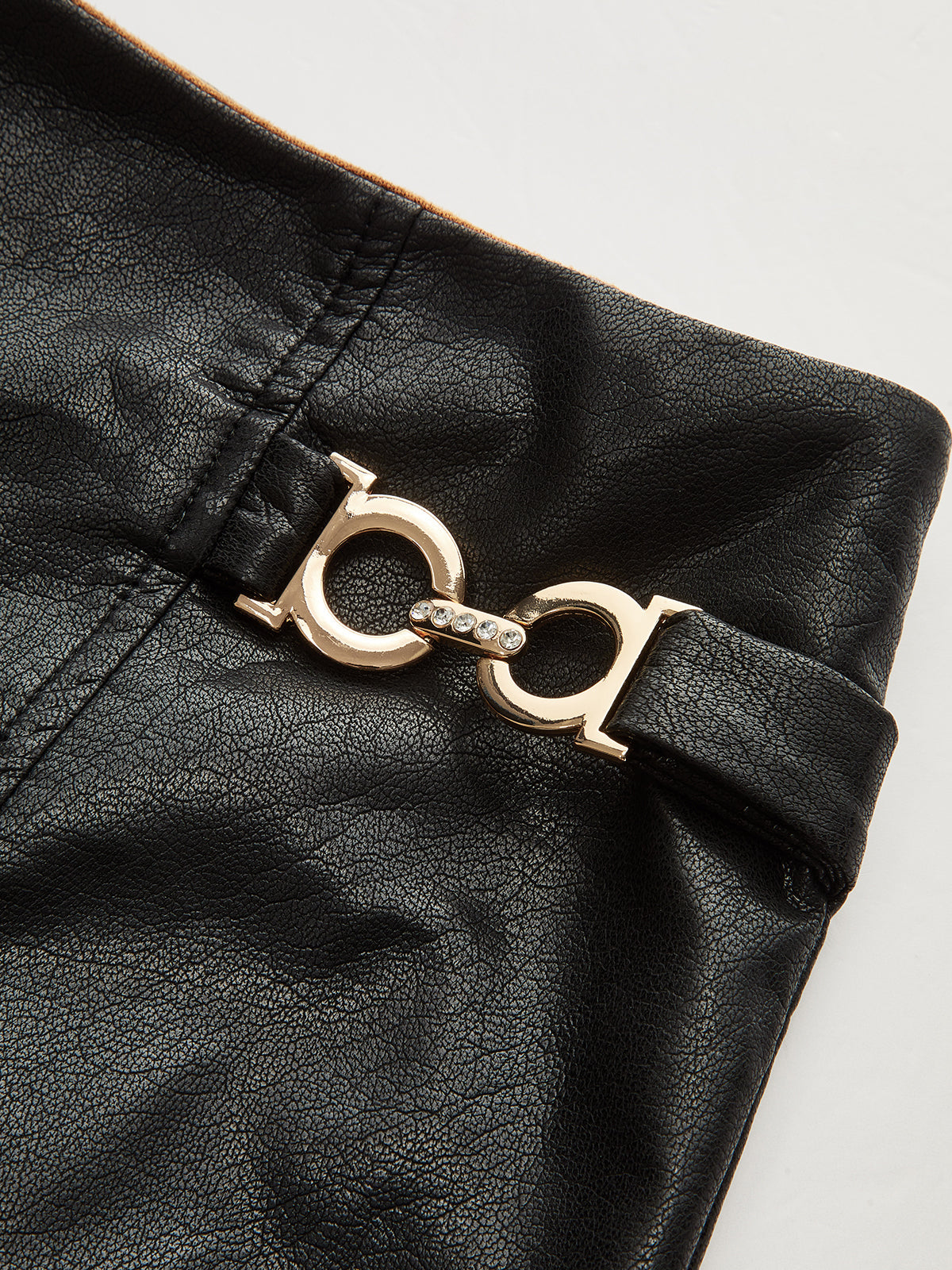 Asymmetrischer Midirock in Wildlederoptik mit Einsätzen aus Kunstleder und Wildlederimitat