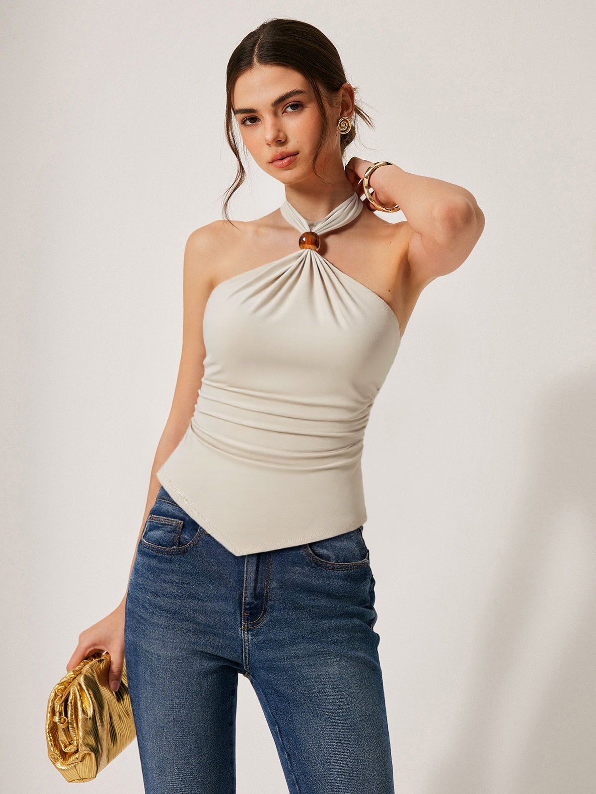 Neckholder-Top mit Raffungen und Perlenbesatz